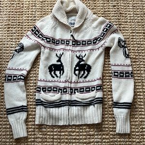 TNA lambs wool sweater